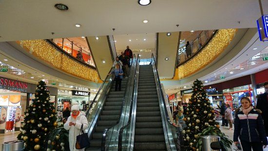 Pusat Membeli-belah Arkad